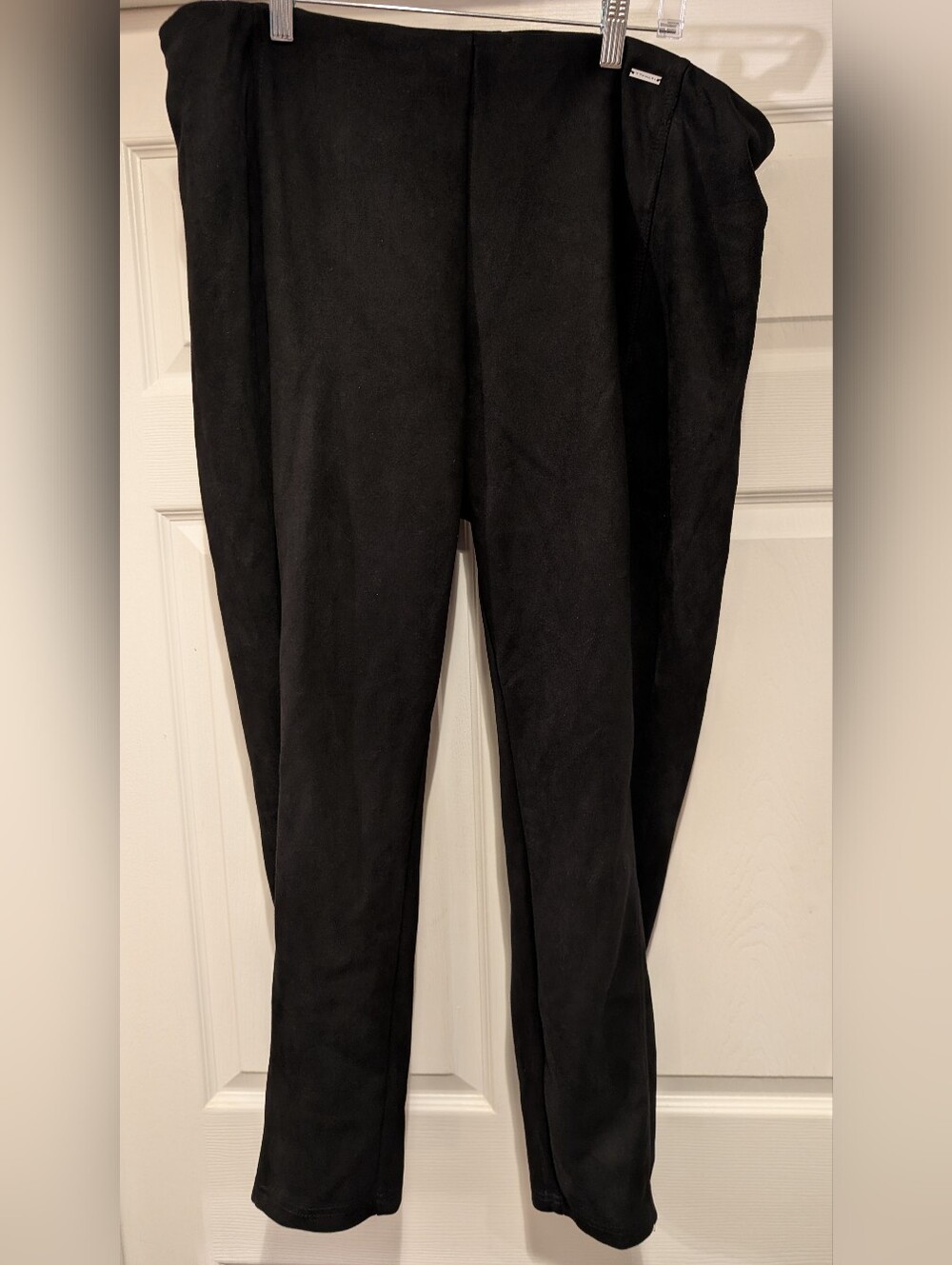 Tahari Women's Black Faux Leather Suede Leggings Size 2X Polyester Spandex Blend
